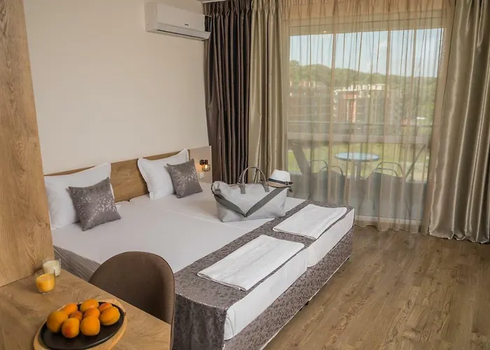 алюр бийч ризорт Апартхотел Приморско