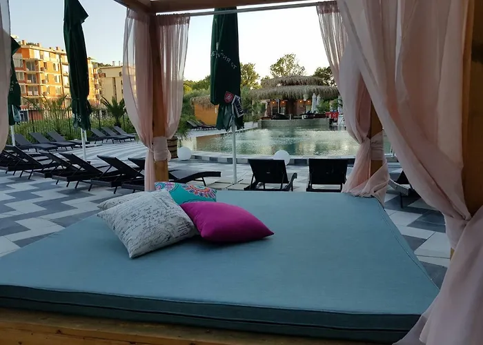 алюр бийч ризорт 4*