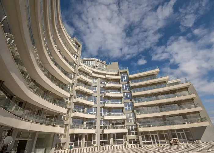 Allure Apartmanhotel 4*